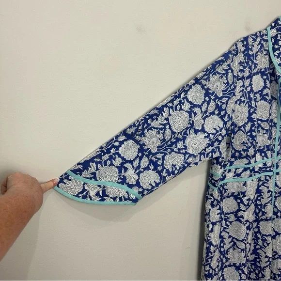 Sue Sartor Kimono Duster Blue Floral - Picture 4 of 10
